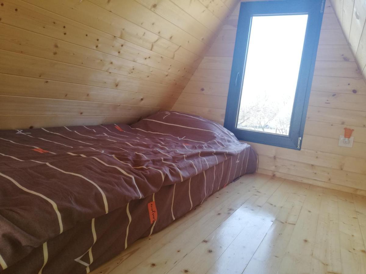 Cottage In Udabno Kültér fotó